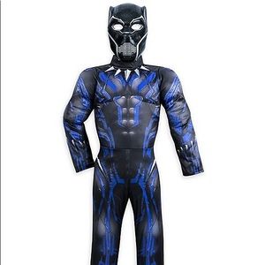 NWT Disney Store Black Panther Costume and Mask
